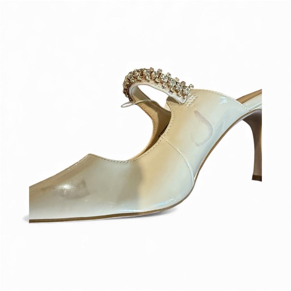 Jessica Simpson 7 1/2 Elegant Cream Women's Mules with Rhinestone Detail - Picture 3 of 4